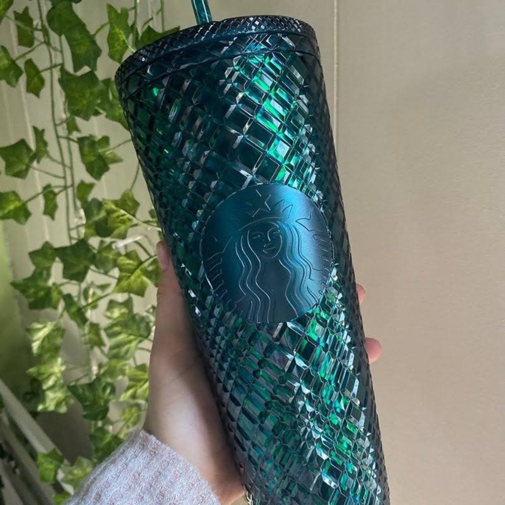 BNWT Venti Starbucks Cup